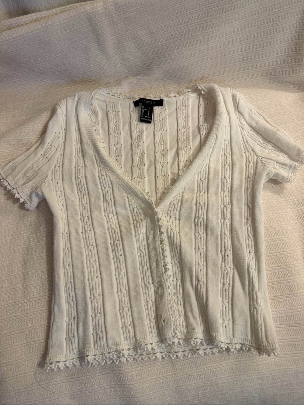 S Forever 21 White Knit Button-Front Short Sleeve Top